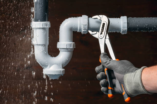 Professional Pipe Repair technician working in South Britain, CT